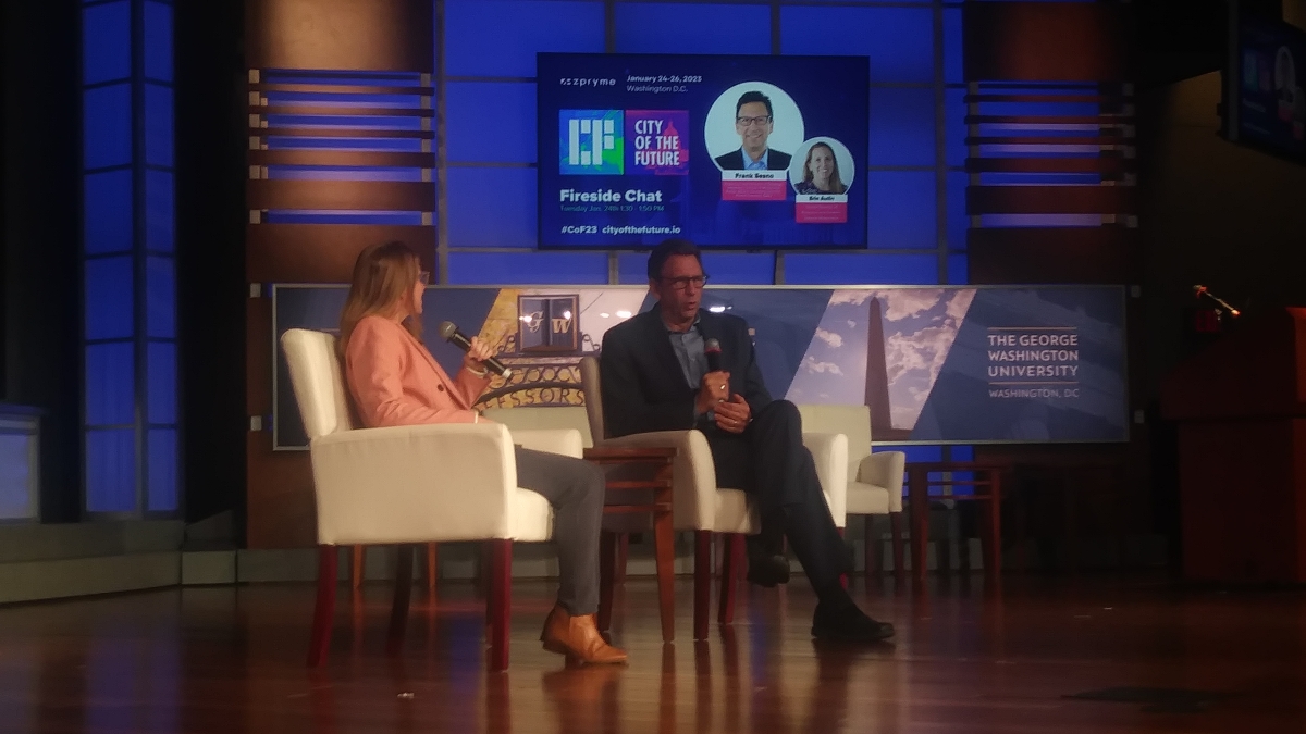 Frank Sesno being interviewed