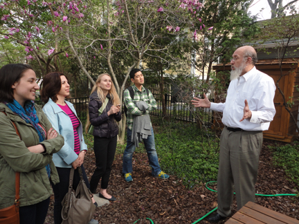 _sklar_explaining_his_net_zero_energy_office_building_