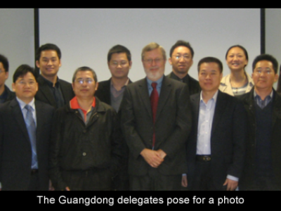 f11_art8_the_guangdong_delegates_pose_for_a_photo