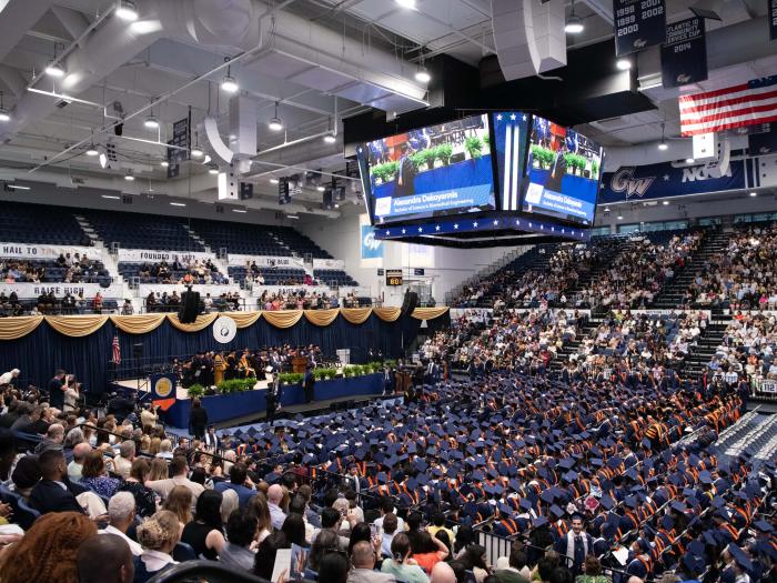 more_than_4000_students_and_family_members_attedend_the_event