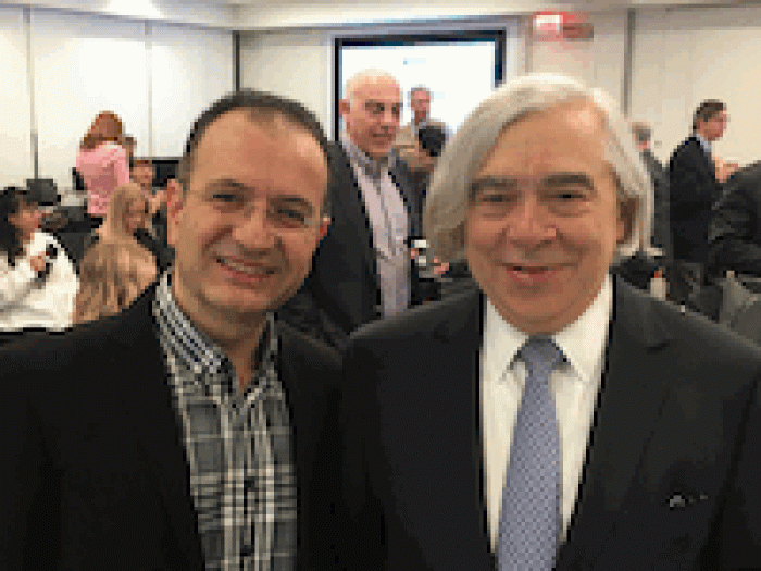 Sec Moniz