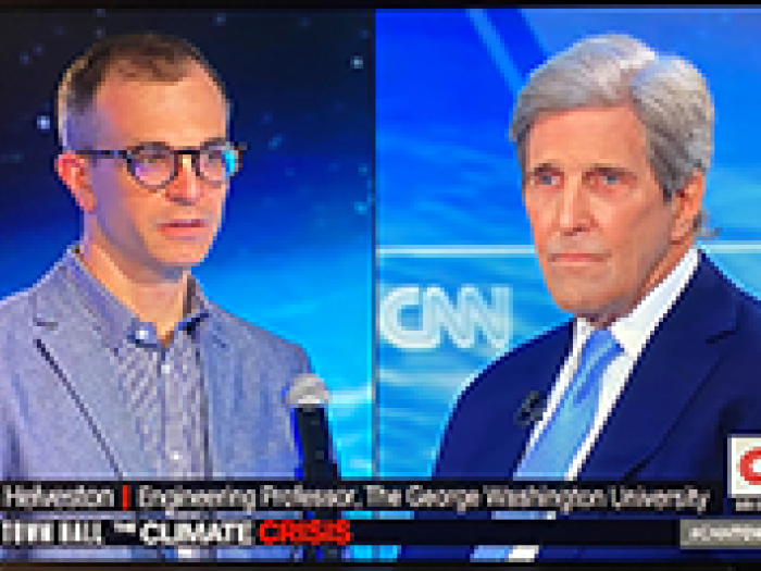 helveston and kerry discussion on CNN